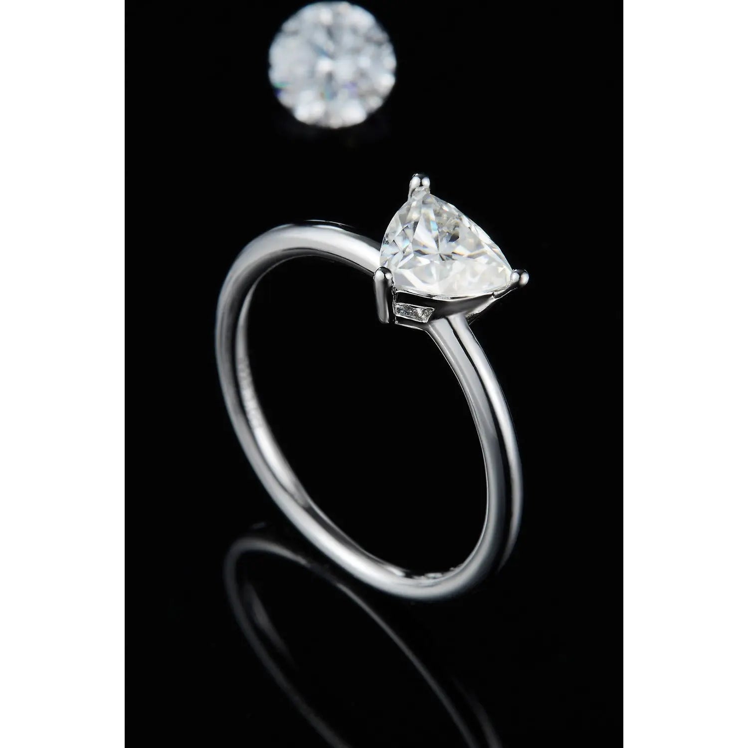 1 Carat Moissanite 925 Sterling Silver Solitaire Ring