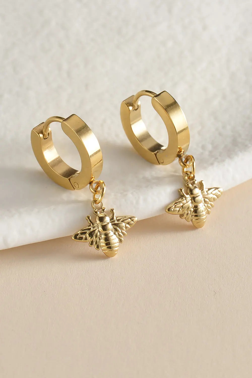 Bee Drop Huggie Earrings Trendsi