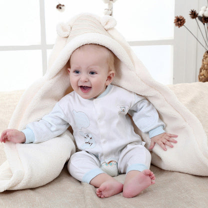 Newborn lambskin warm blanket