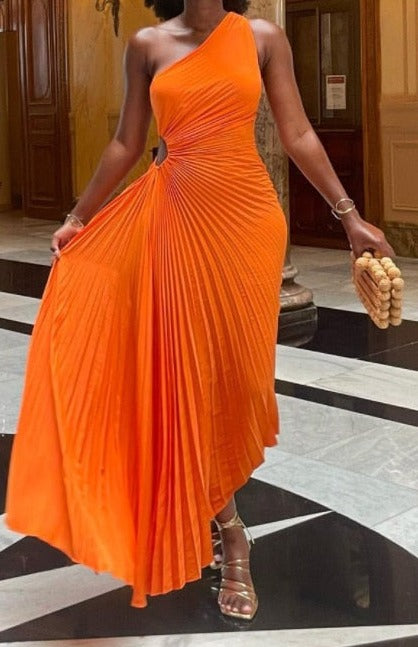 Pleated Dress Sexy One Shoulder Sleeveless Irregular Dress